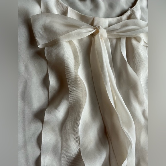 LOFT White Tank Top - Picture 4 of 10